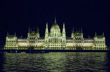 Budapest Night Walking Tour with Danube River Cruise