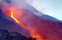Excursion on the summit craters of Etna, with cable car and 4x4 bus