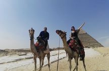 Private Tour to Giza Pyramids, Sphinx with Camel Ride and Lunch