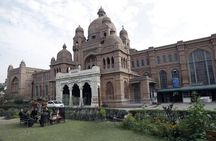 Lahore City, Fort, Museums and Walled City Exploration Tour