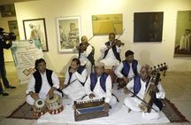 Lahore City, Fort, Museums and Walled City Exploration Tour