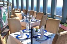 Private Tour: Dinner at the largest revolving restaurant in the world