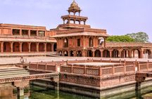 Taj Mahal Day Tour with Fatehpur Sikri From Delhi