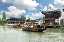 Zhujiajiao Ancient Water Town Private Tour and Maglev Train Experience 