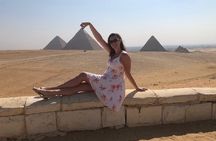 Private Tour to Giza Pyramids, Sphinx , Coptic and Islamic Cairo 