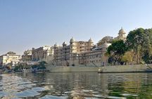 Private Full Day Udaipur City Tour (All-Inclusive)
