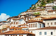 Walking tour Berat