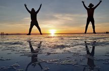Spectacular Sunset in Uyuni Salt Flats from Uyuni