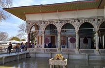 Istanbul: Private Tour Topkapi Palace and Harem