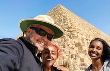 Half Day Tour To Giza Pyramids & The Great Sphinx With Camel Ride