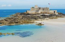 Private 2-hour Walking Tour of Saint Malo with private official tour guide