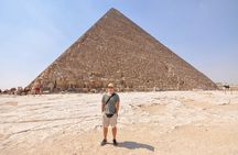 Private Guided Tour to Giza Pyramids, Sphinx and The Valley Temple