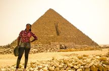 Private Guided Tour to Giza Pyramids, Sphinx and The Valley Temple