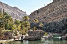 Wahiba Sands and Wadi Bani Khalid Day Tour