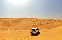 Wahiba Sands and Wadi Bani Khalid Day Tour