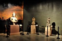 Private Tour: HERO Rats & Angkor National Museum