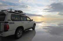 Spectacular Sunset in Uyuni Salt Flats from Uyuni