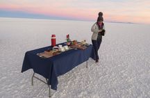 From La Paz: 4 Days Tour Uyuni Salt Flats ending in San Pedro de Atacama Chile