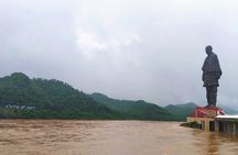 Day Trip to Statue of Unity (Guided Full Day Sightseeing Tour from Ahmedabad)