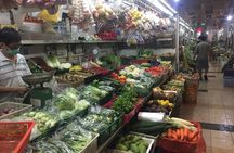 Private Tour: Lunch with the Locals. The Ultimate Singapore food tour