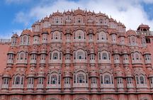 Private Jaipur Tour for Solo Female Traveler with Female Guide 