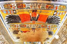 Valley of the Kings, Hatsheput and Habu Temples Tour from Luxor