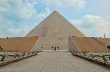 Day Trip to Gandhinagar (Guided Full Day Sightseeing Tour from Ahmedabad)