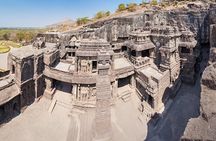 Day Trip to Ellora Caves & Daulatabad Fort (Guided Tour by Car from Aurangabad)