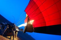Amazing Hot Air Balloon With Beautiful Desert Sunrise View