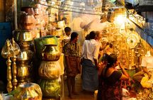 Vibrant Markets of Madurai(2 Hours Guided Walking Tour)