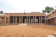Day Trip to Tiruchirappalli (Guided Sightseeing Tour by Car from Madurai)