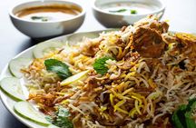 Hyderabad Street Food Crawl (2 Hours Guided Food Tasting Tour)