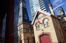 Private 4-hour City Tour of Toronto with driver and guide - Hotel pick up