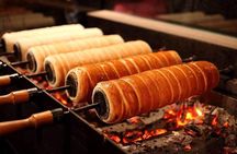 Private Budapest Christmas Market guided tour and Danube Evening cruise package