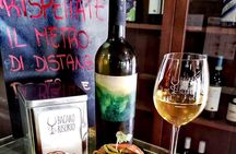 Natural wine tasting with a Bacaro owner in Venice