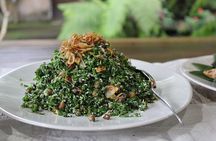 Traditional Balinese Meal in Ubud in Dewa's Family Village Home