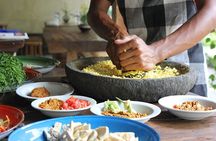 Traditional Balinese Meal in Ubud in Dewa's Family Village Home