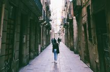 Discover the Unpolished Charm of El Born with a Local