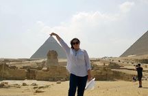 Full-Day Tour to Giza Pyramids, Memphis, and Saqqara with lunch
