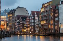 Private tour of the best of Hamburg - Sightseeing, Food & Culture with a local