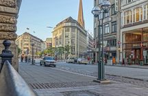 Private tour of the best of Hamburg - Sightseeing, Food & Culture with a local