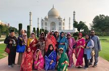 Private Trip: Sunrise Taj Mahal Tour With Agra Fort, Mehtab Bagh and Fatehpur Sikri with All Inclusive