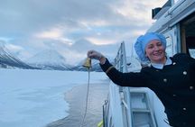 Tromsø: All-inclusive Polar Fjord & Fishing Cruise