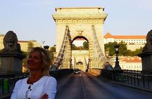 Private Buda Castle walking tour & Danube river cruise with Margaret Island stop