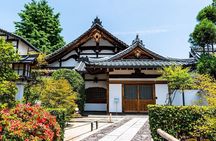 Arashiyama from Kyoto: Private & Personalized with a Local Guide