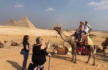 Private Tour to Giza Pyramids, Sphinx, and Valley Temple with Lunch 