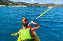 Sea kayaking in the heart of the Ramatuelle Nature Reserve