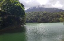 Combo La Fortuna Waterfall, Volcano Hike & Hotsprings