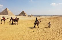 Tour to Giza Pyramids & museum of Egyptian civilization