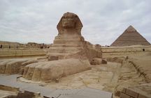 Private Full Day Tour Giza Pyramids Sphinx Saqqara and Memphis including Lunch